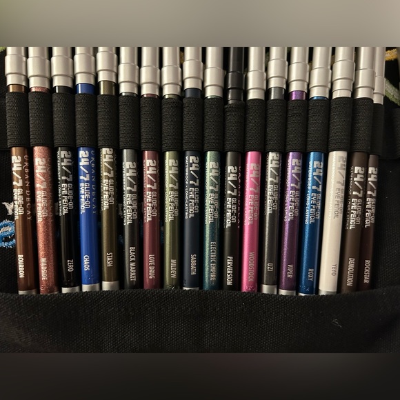 Urban Decay 24/7 Inks Glide-On Eye Pencils with Pouch - Picture 3 of 6